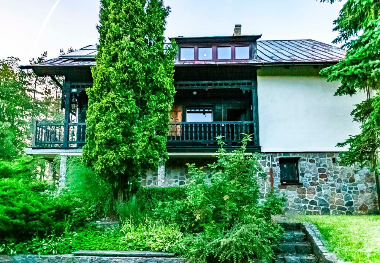 Lesniczowka Wiezyca I Domki Szymbark  Exterior photo